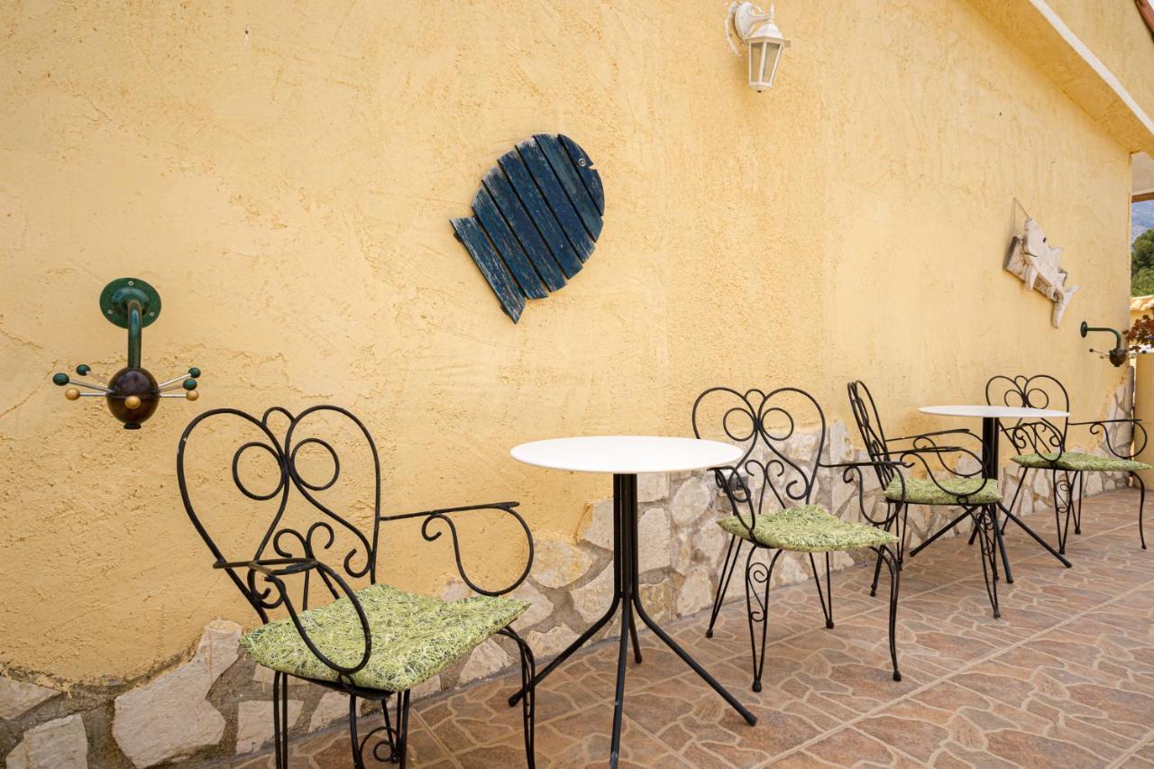 Finca Bilou Aigues ภายนอก รูปภาพ